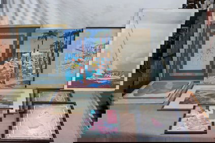 9 pieces wall arts; paintings, etchings, etc.