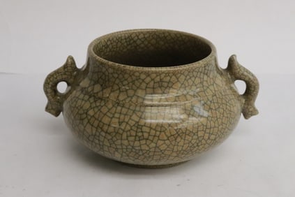 A crackleware porcelain handled censer
