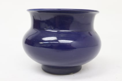 A blue glazed porcelain censer