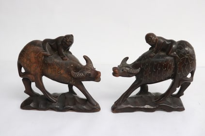 Pair Chinese vintage wood carving