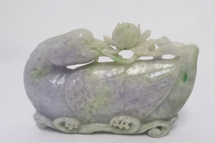Fine jadeite carved duck