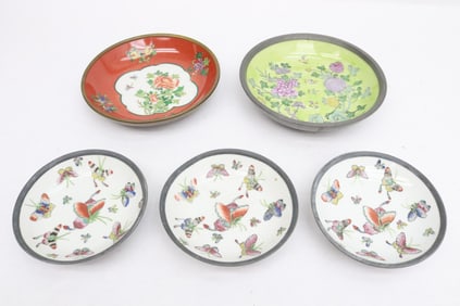 5 Chinese porcelain plates with pewter edges