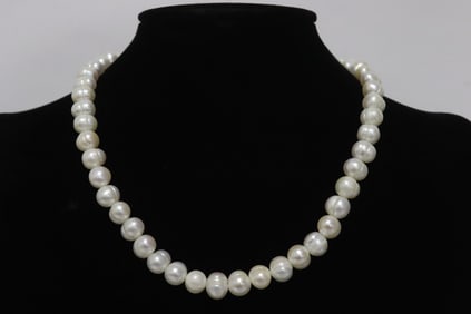A freshwater pearl necklace