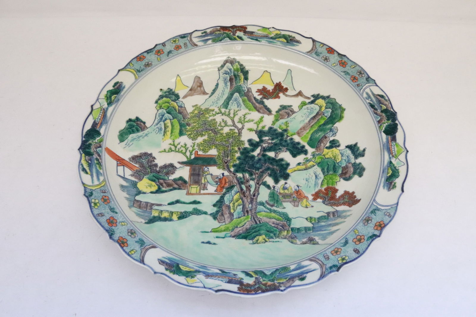 Chinese famille rose porcelain charger (1 of 8)