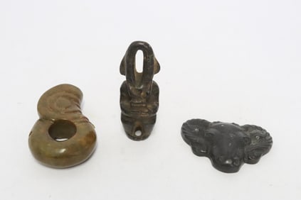 3 pieces Chinese jade like ornaments