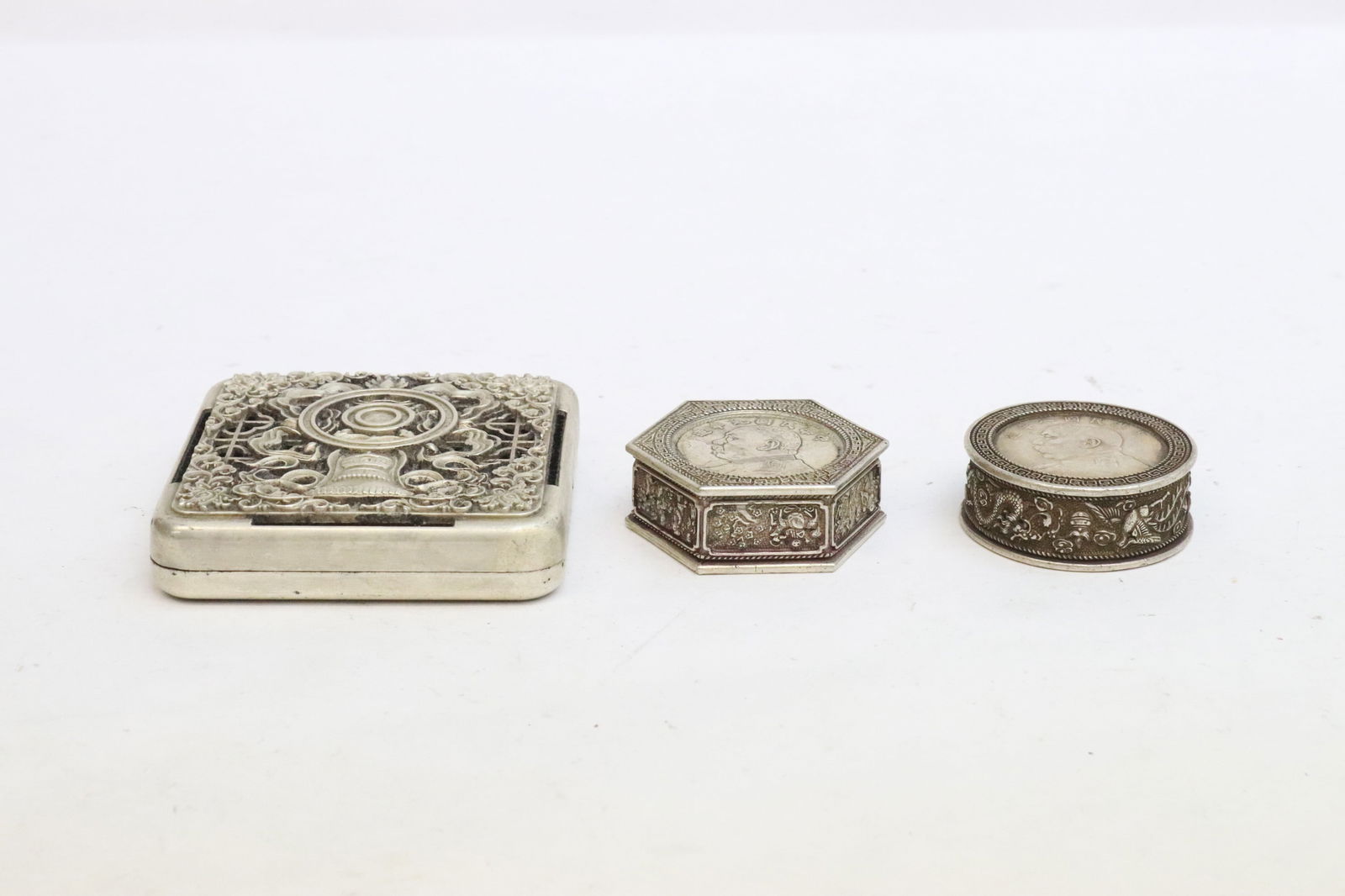 3 Chinese white metal boxes: 3 Chinese white metal boxes, 0.8"x2"dia - 0.8"x3.4"x3.4"