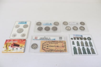 6 panels of reproduction coins