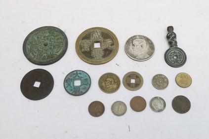 Lot of misc. coins, bronze items