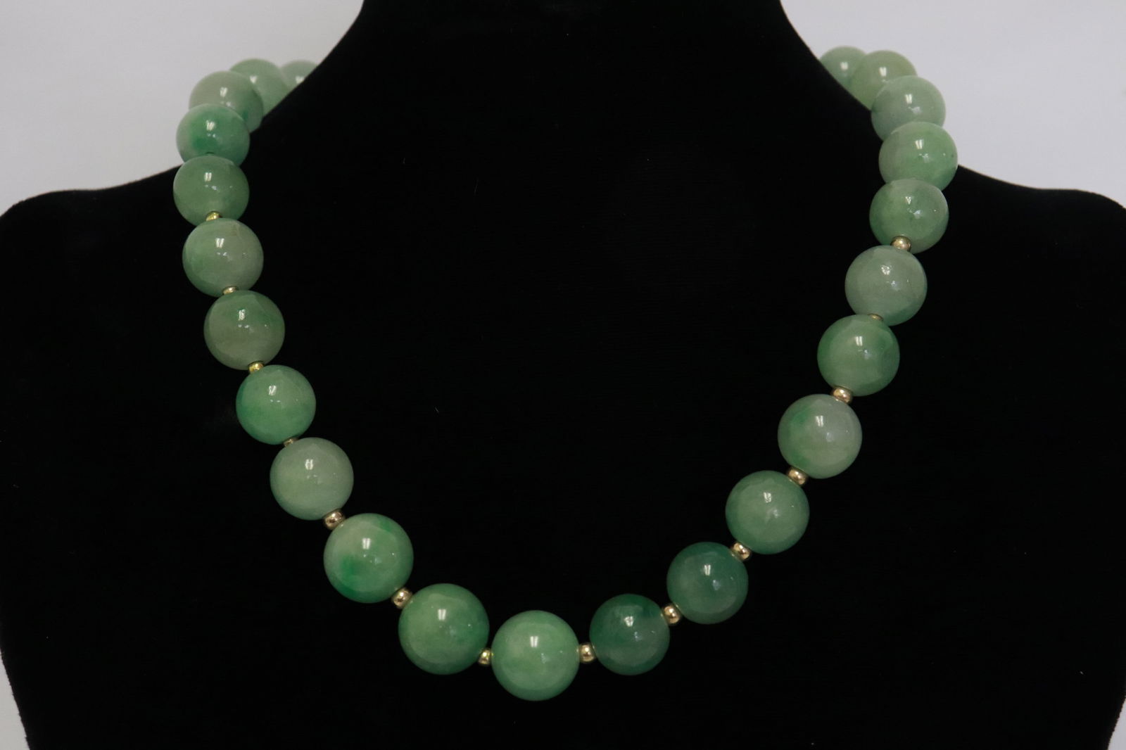 A jadeite and 14K Y/G bead necklace (1 of 8)