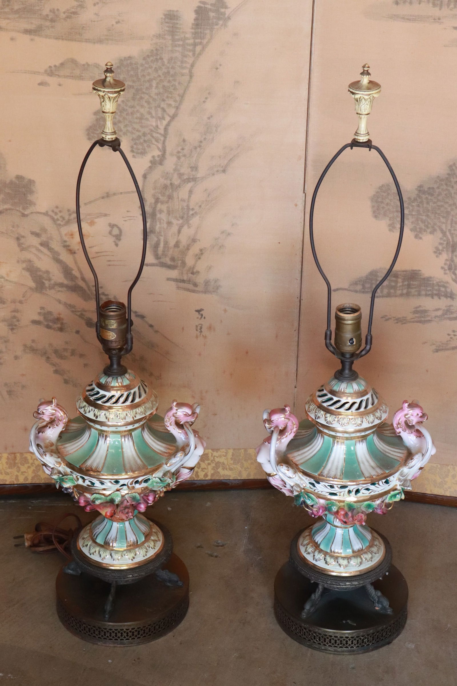 Pair vintage Italian capodimonte lamps: Pair vintage Italian capodimonte lamps, 30"H