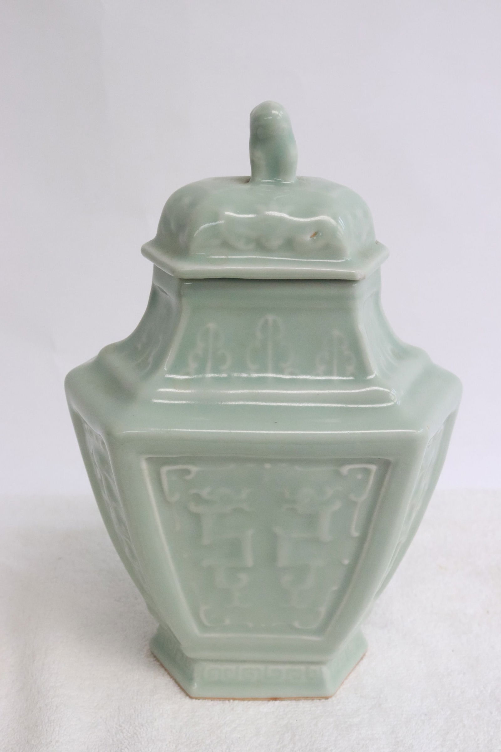 A celadon covered jar (1 of 6)
