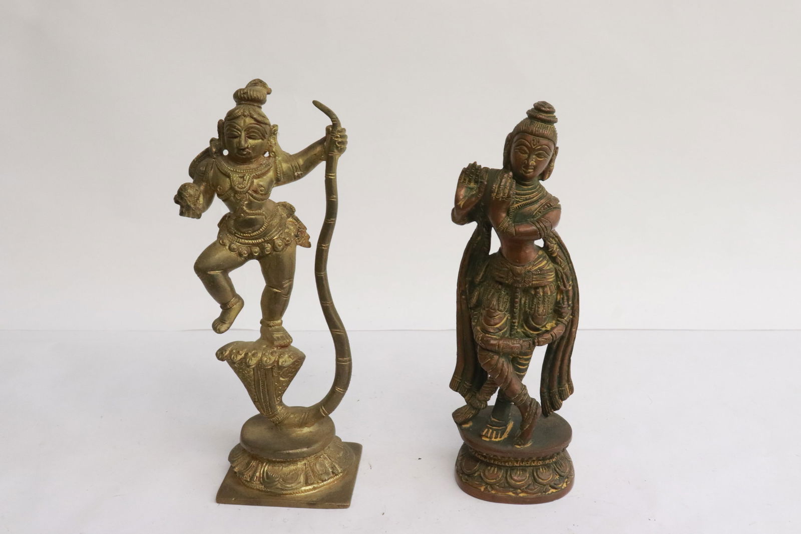 2 antique very heavy South Asia bronze sculptures (1 of 9)