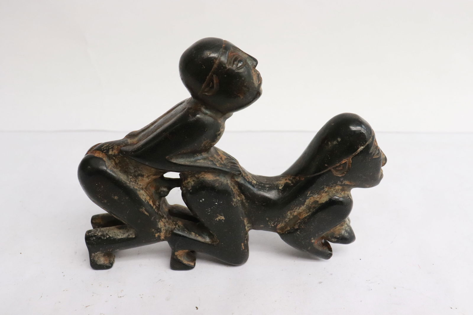 Chinese archaic style jade carved figure group: Chinese archaic style jade carved figure group, 4.6"x5.8"x1.15"