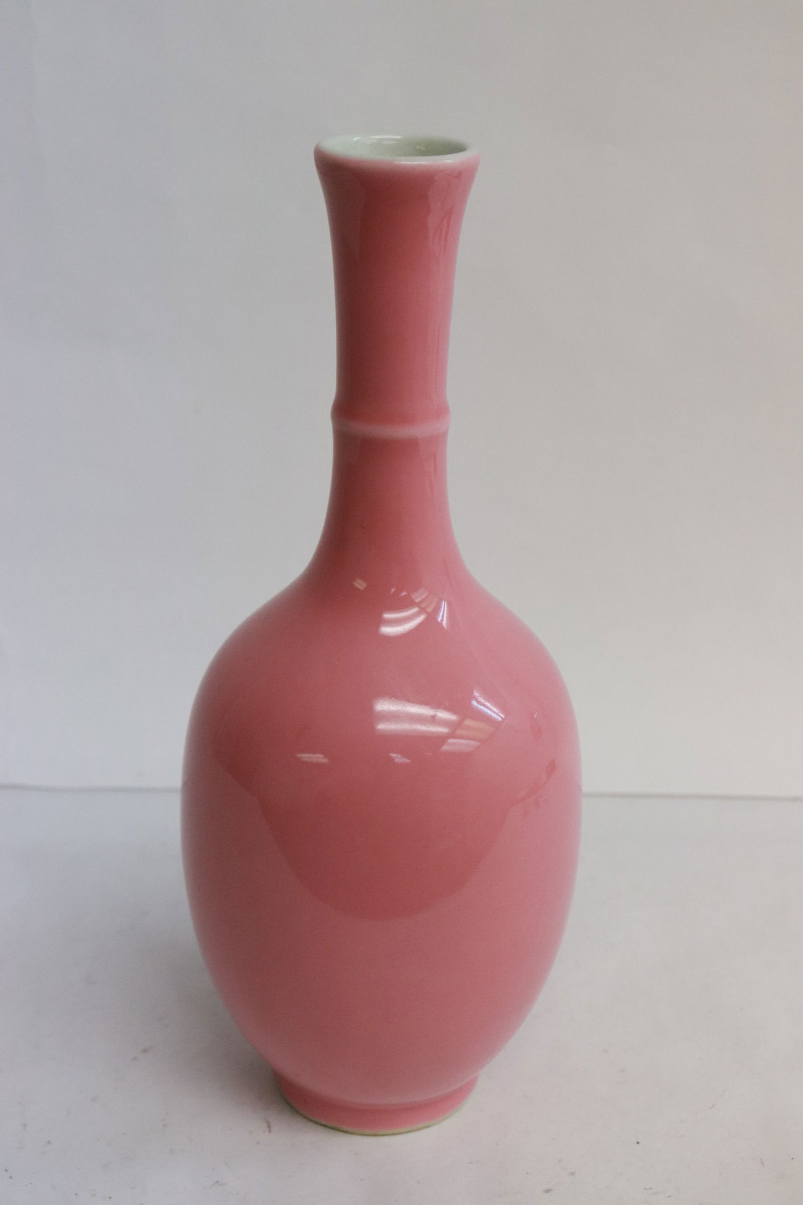 Chinese pink glazed porcelain vase (1 of 6)