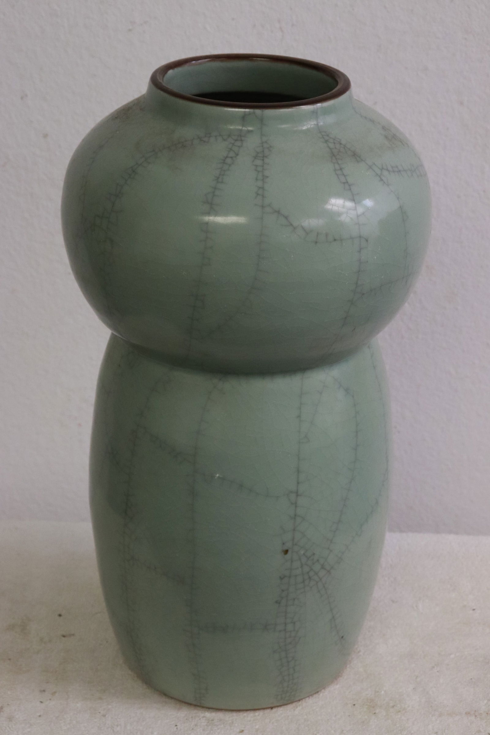 Large Chinese celadon porcelain vase: Large Chinese celadon porcelain vase, 15.35"x8.8"dia