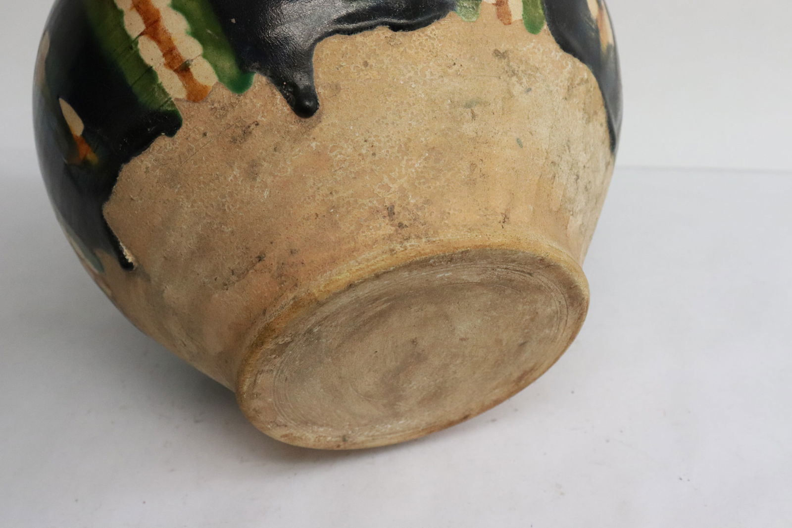 A sancai earthenware jar - 5