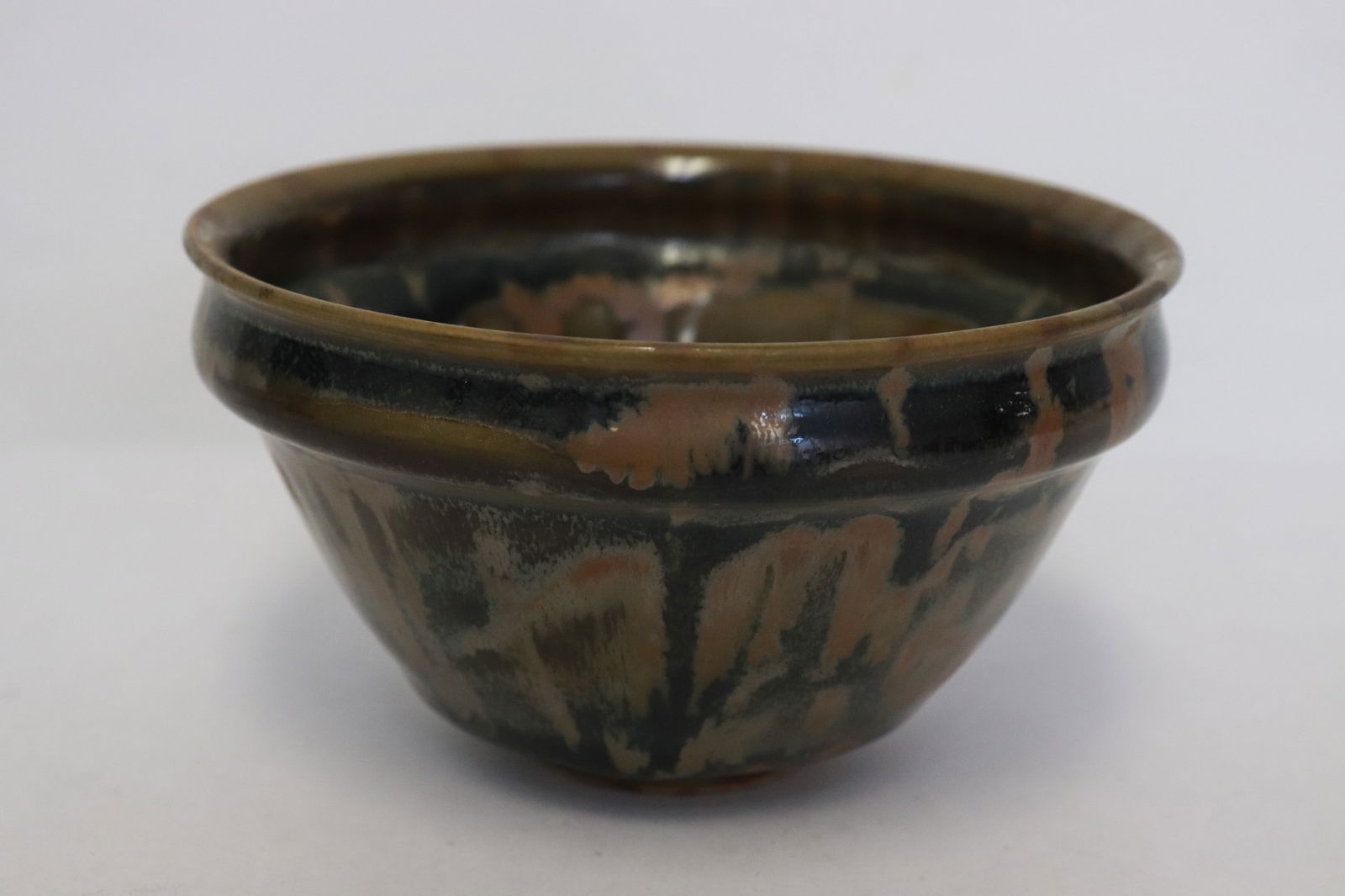 A Song style bowl: A Song style bowl, 2.75"x4.8"dia