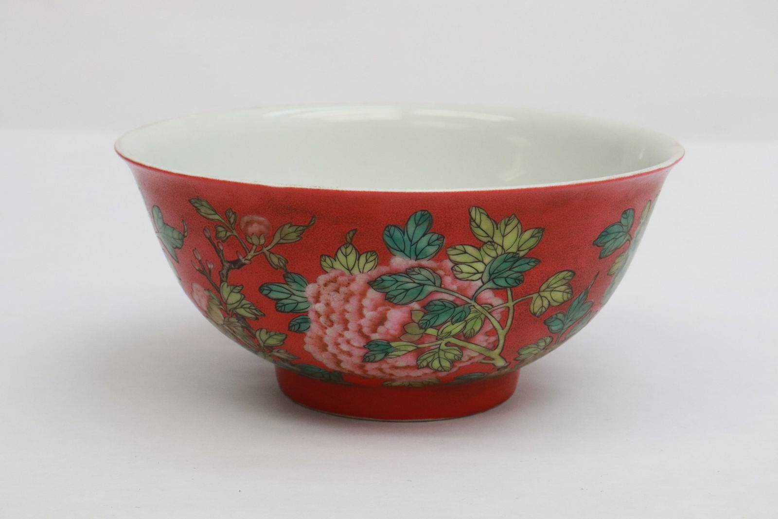Beautiful Chinese famille rose porcelain bowl (1 of 7)