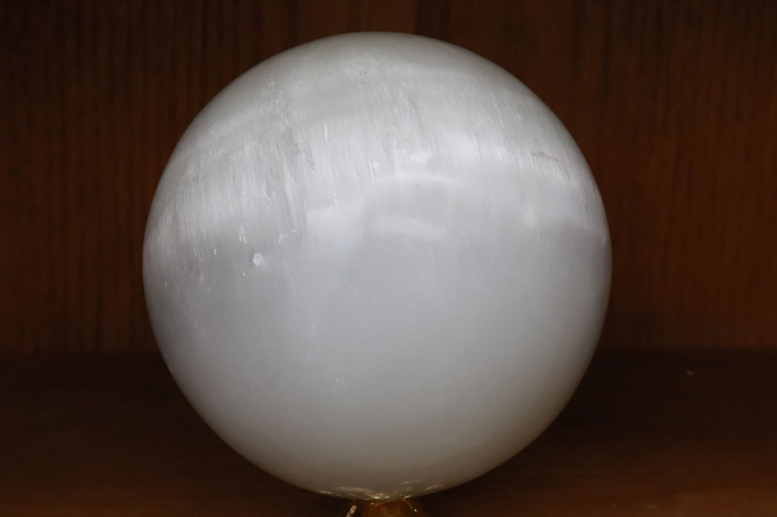 Large crystal ball - 2