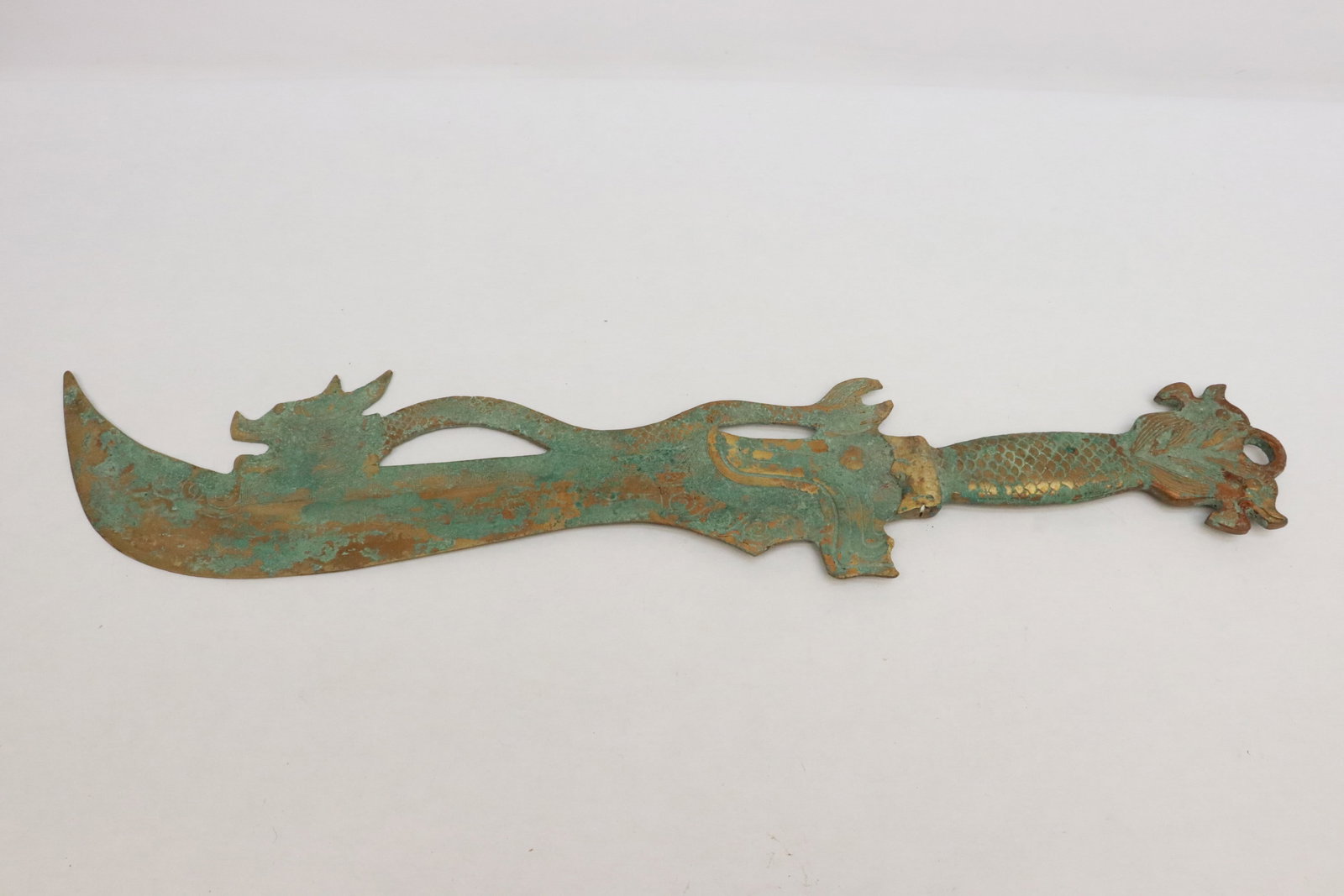 A bronze sword (1 of 6)