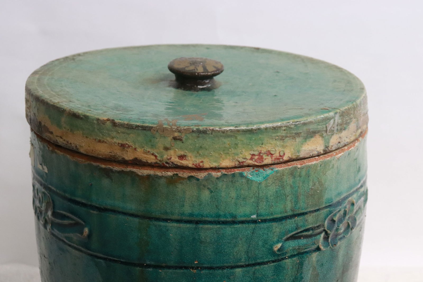 Large green glazed earthenware covered jar - 3