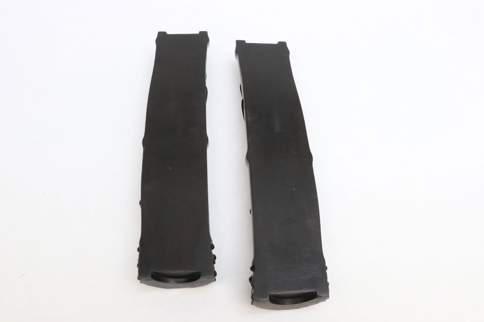 Pair large scroll weights - 3