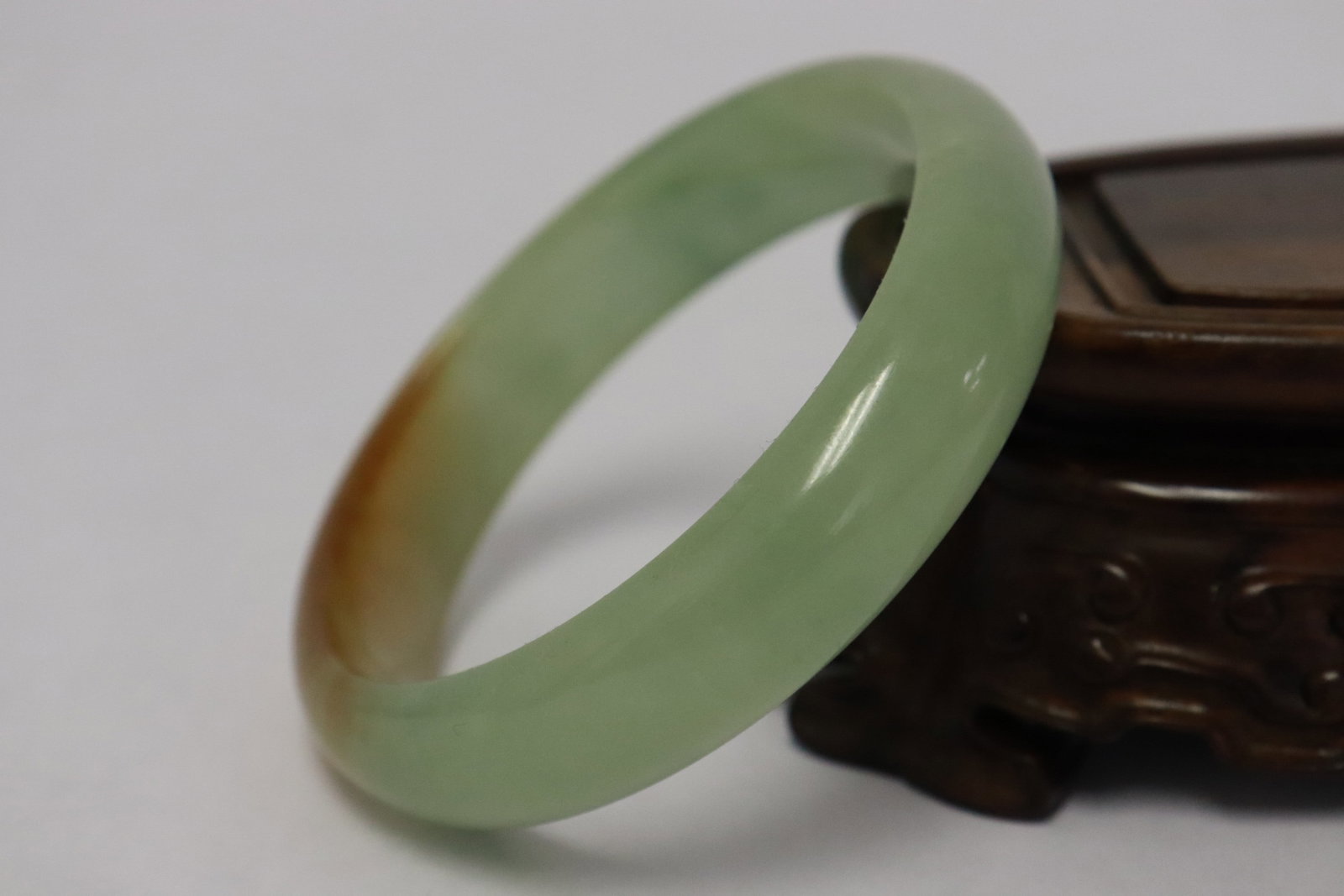 2 jadeite like bangles - 9