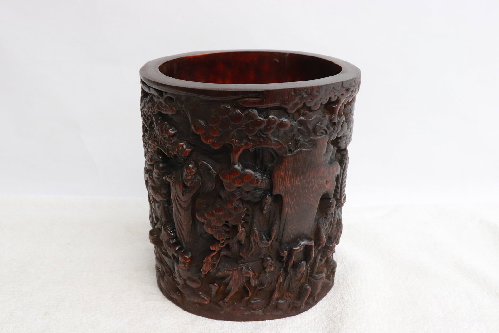 Fine Chinese bamboo carved brush holder (1 of 7)