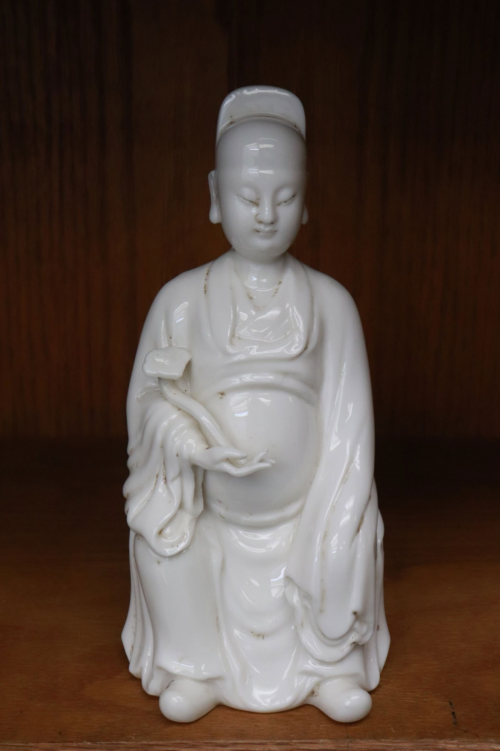 A blanc de shin porcelain sculpture of officer: A blanc de shin porcelain sculpture of officer, 8.35"H