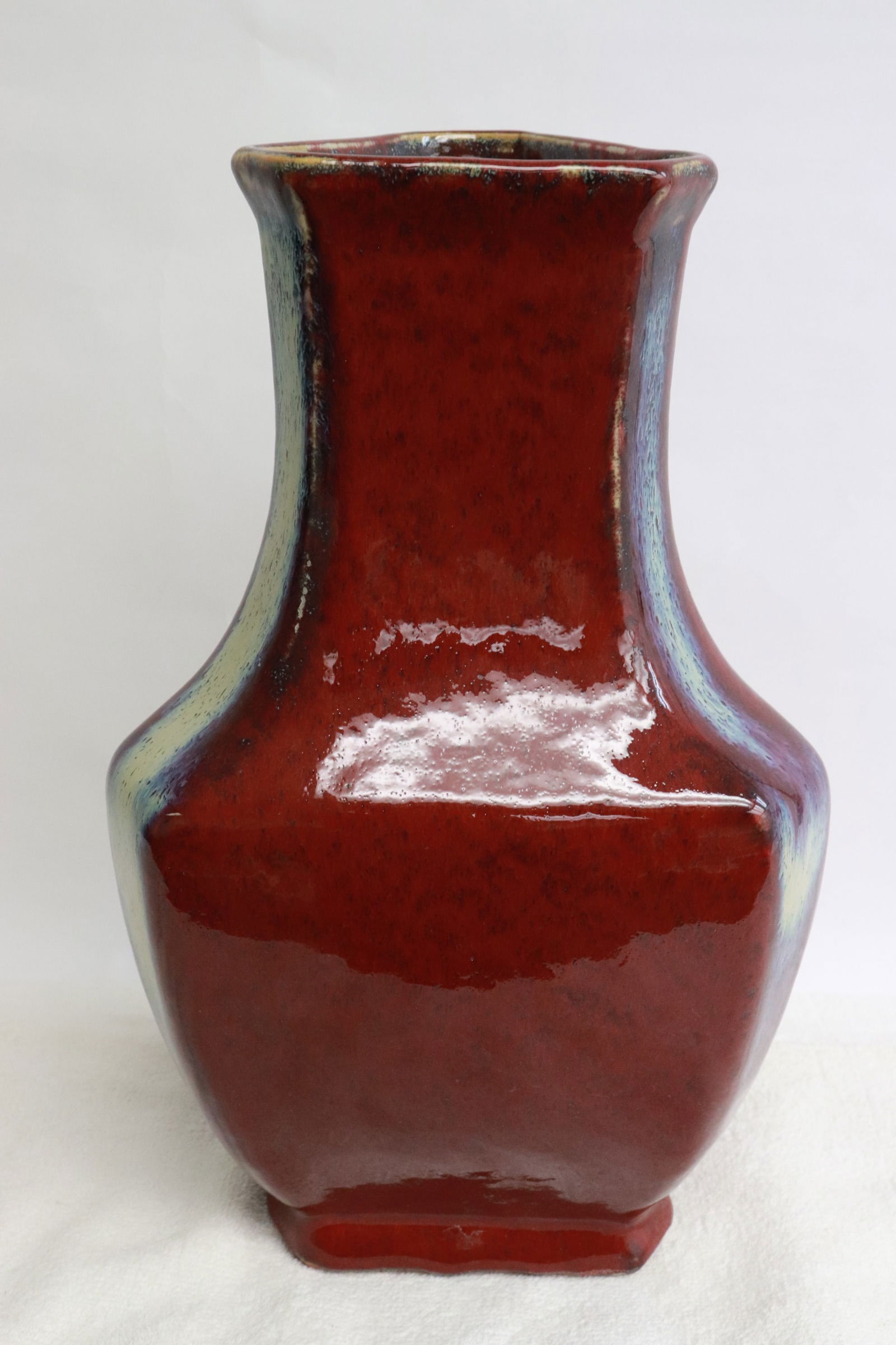 Large Chinese flambe' porcelain jar (1 of 6)