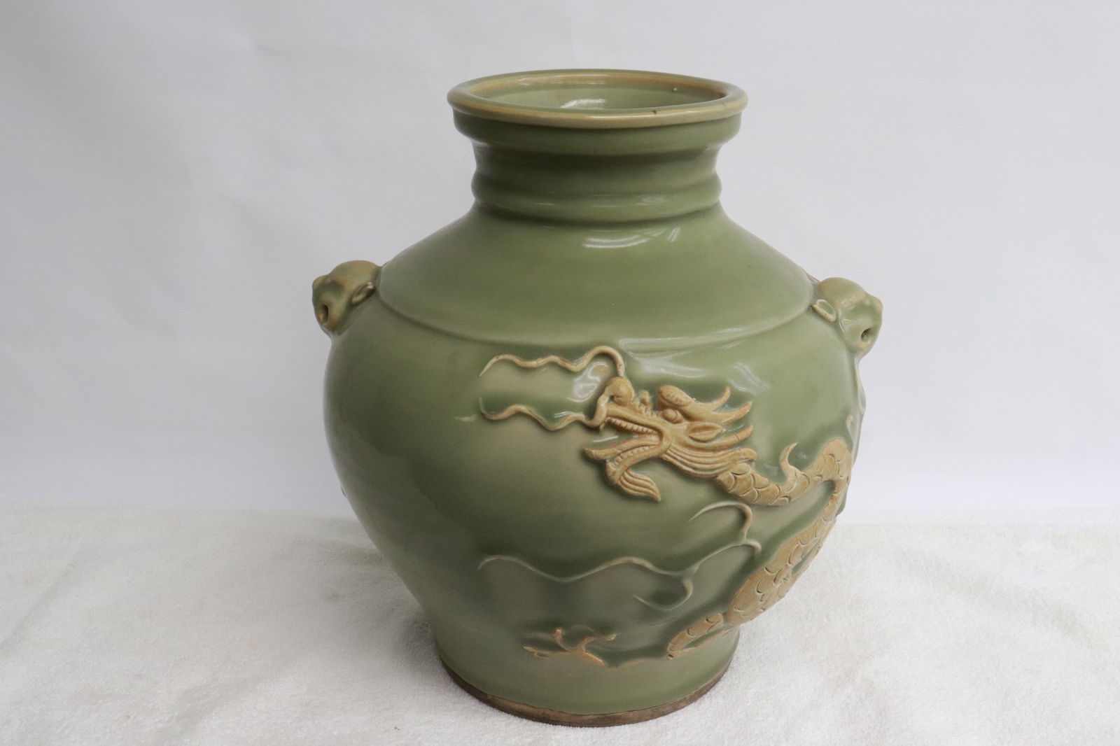 Chinese large light green porcelain jar (1 of 7)