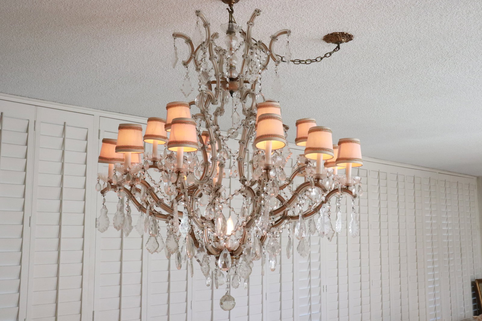 massive Czechoslovakia crystal chandelier (1 of 15)