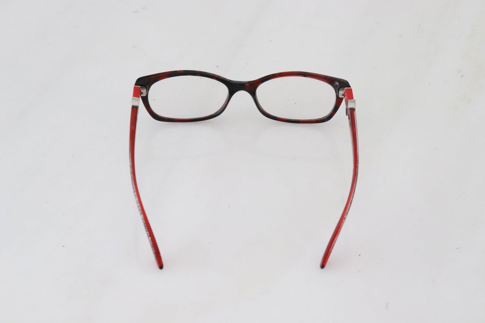 A Vessace reading glass - 4