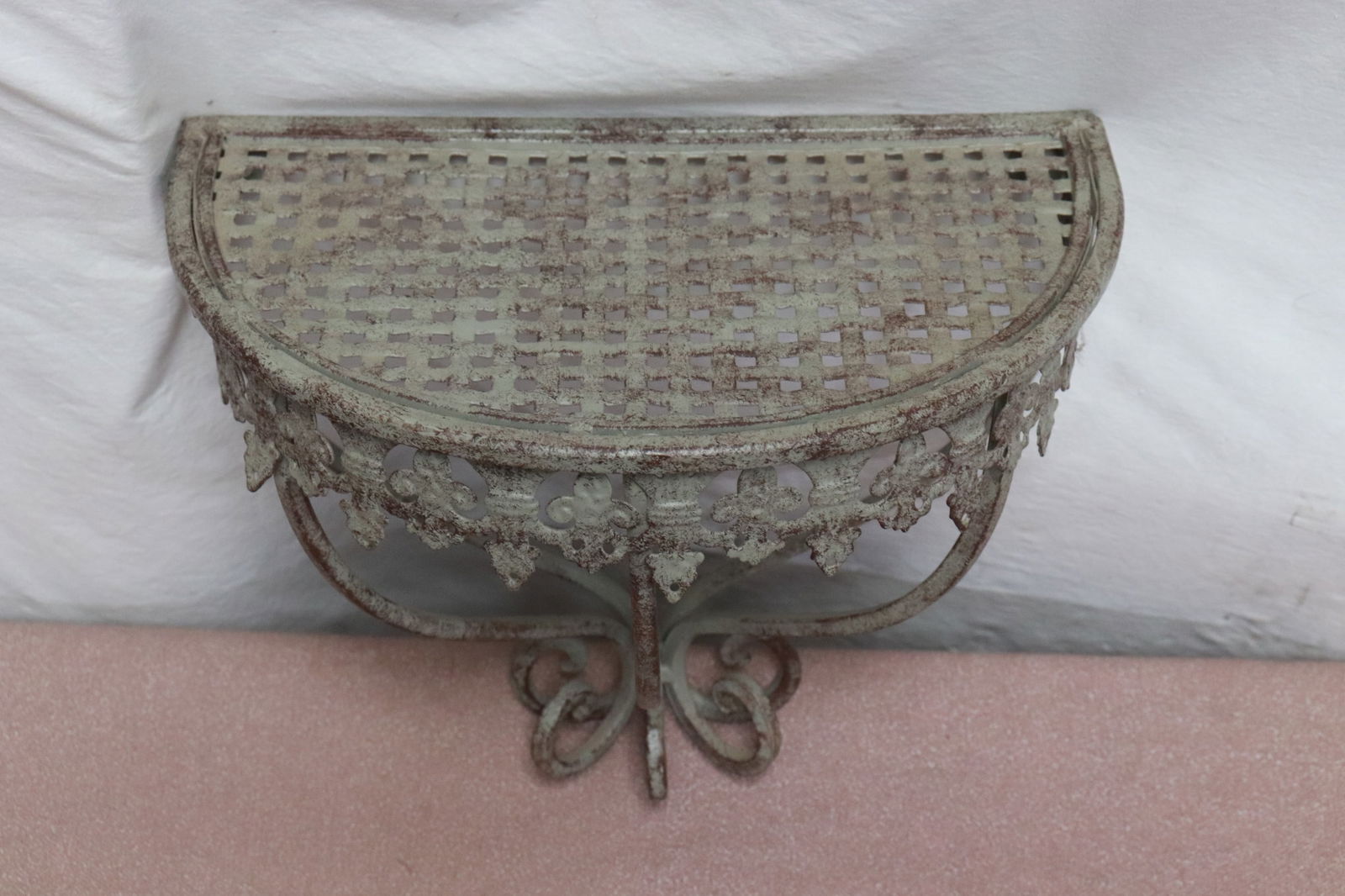 Cast iron wall shelf - 2