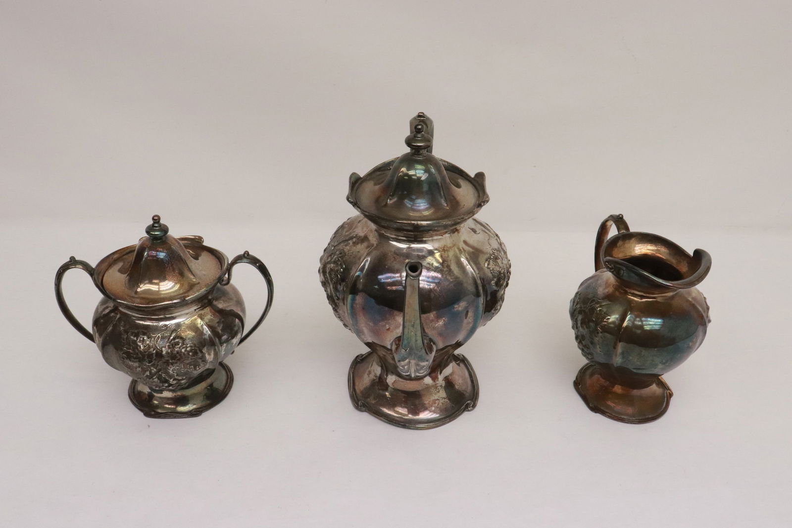 3 pieces Victorian silverplate coffee set (1 of 10)