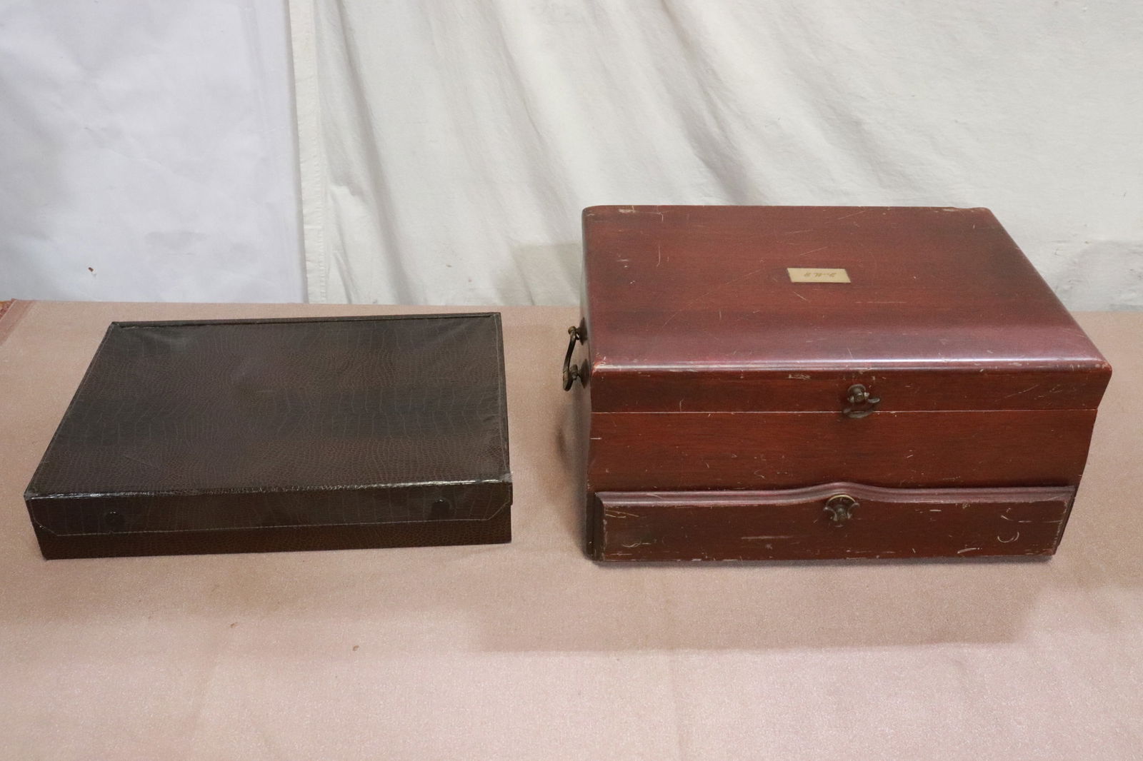 Large lot of misc. silverplate flatwares (1 of 9)