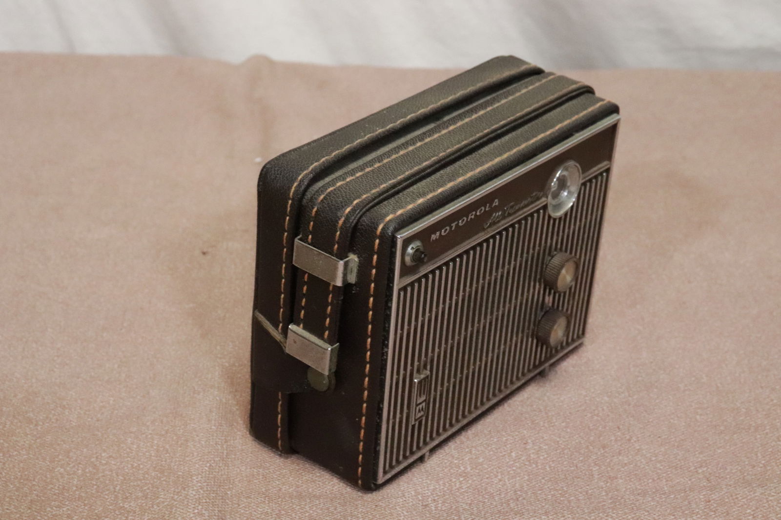 2 vintage radios - 6