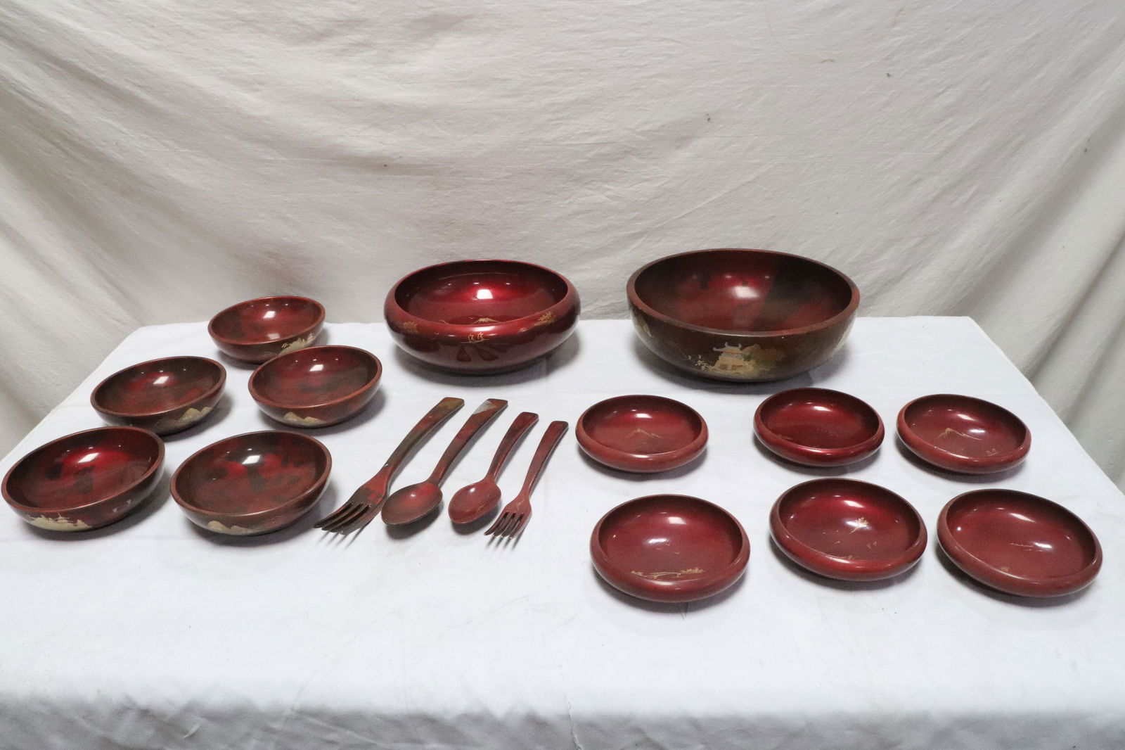 Large Japanese vintage lacquer dessert/ punch set (1 of 9)