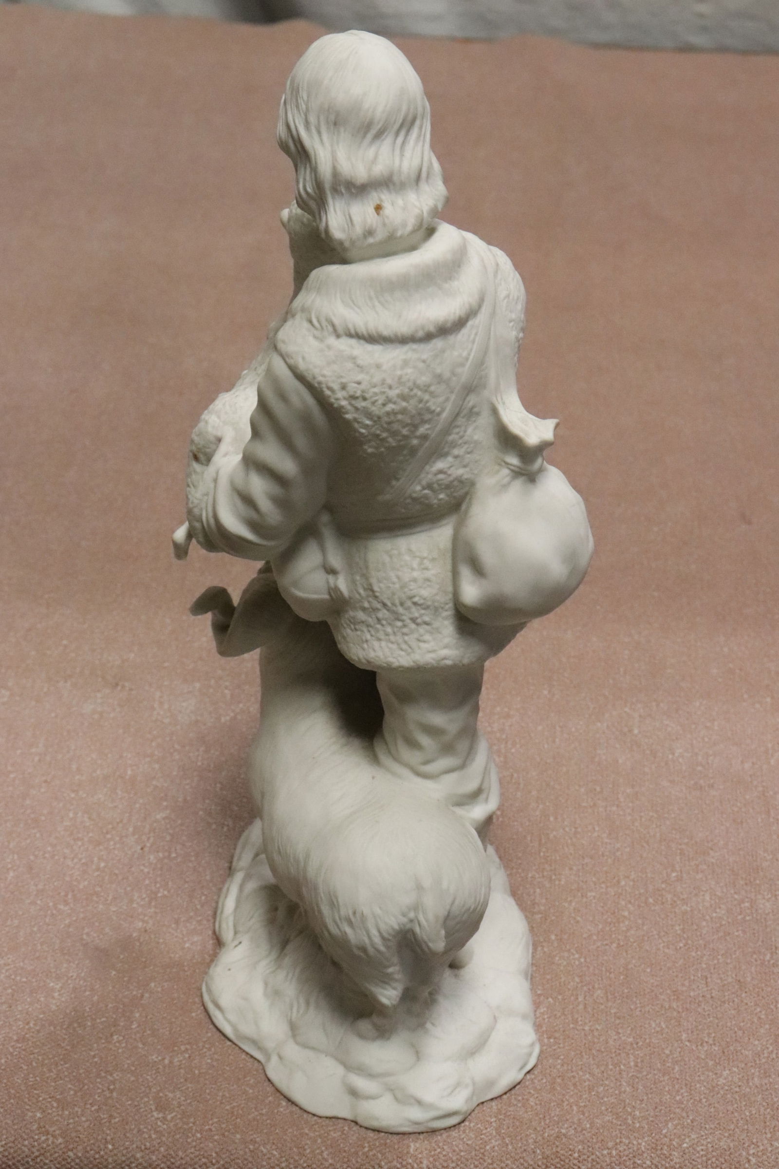 3 bisque sculptures - 3