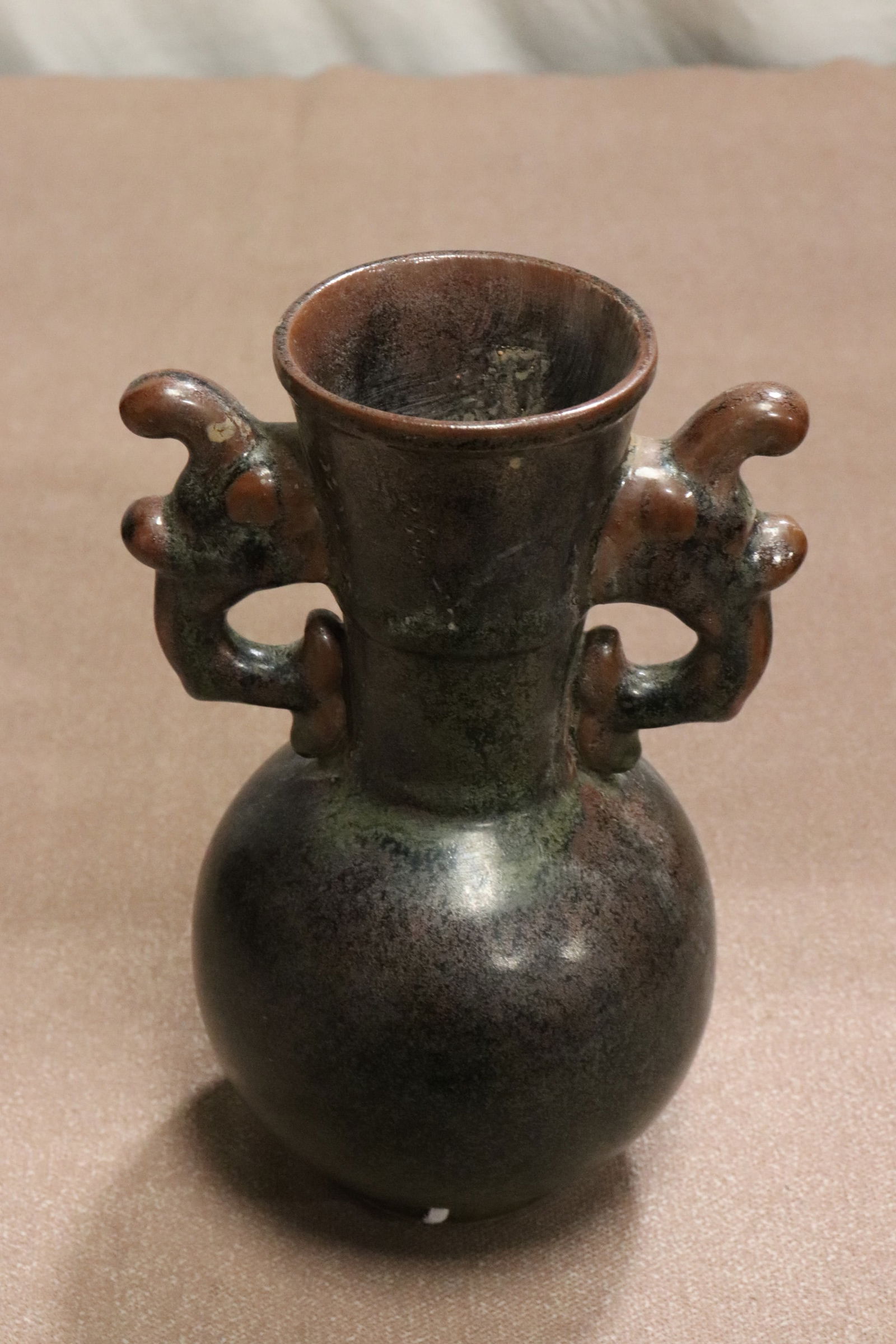 3 brown glazed earthenware articles - 7