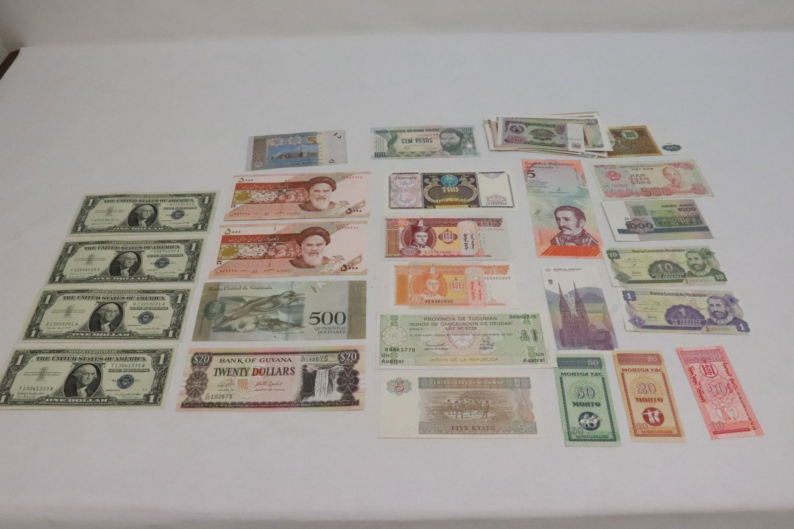 5 US $1 silver certificates, & lot of foreign currency (1 of 11)