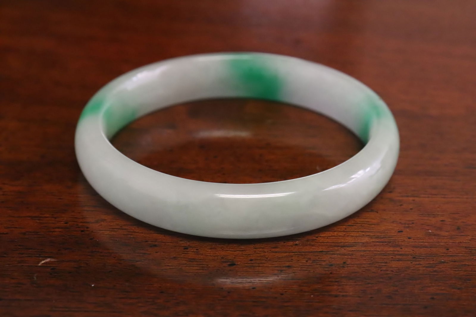 A jadeite like bangle - 3