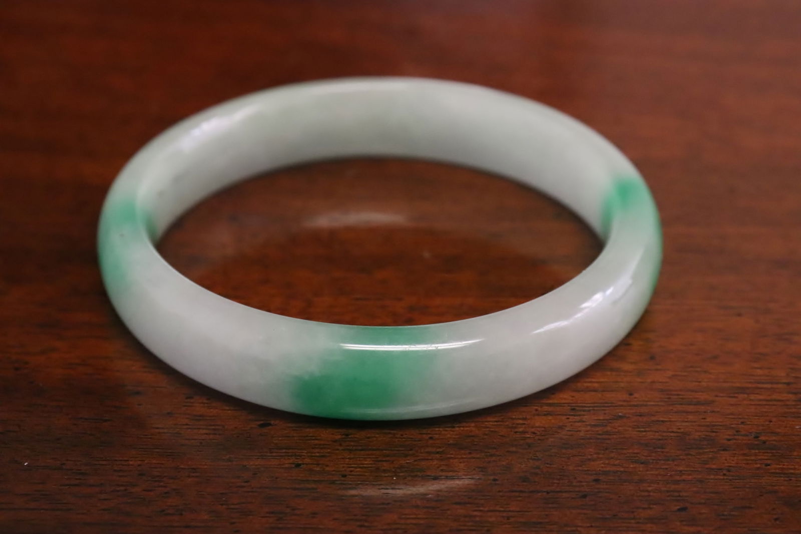 A jadeite like bangle - 5