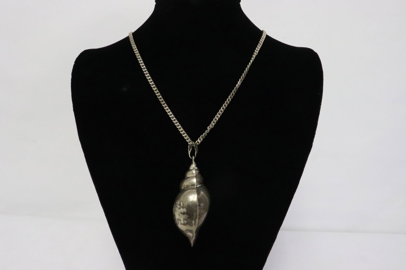 2 sterling necklaces - 2