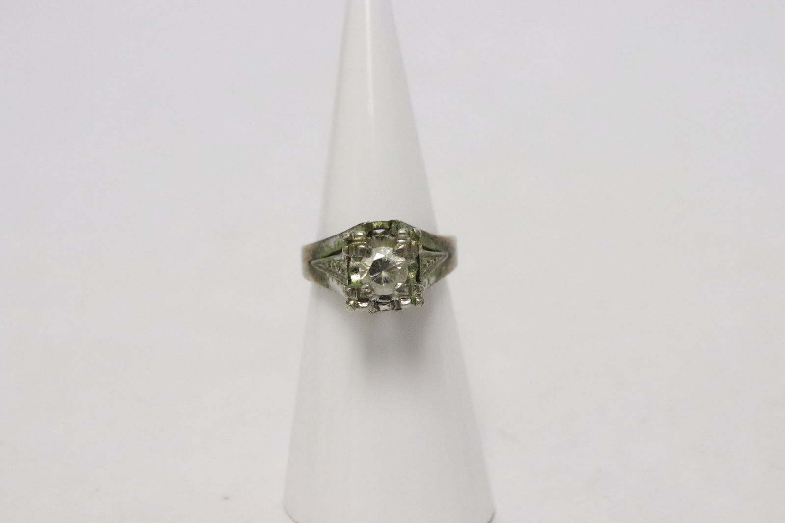 6 fancy sterling ring - 6