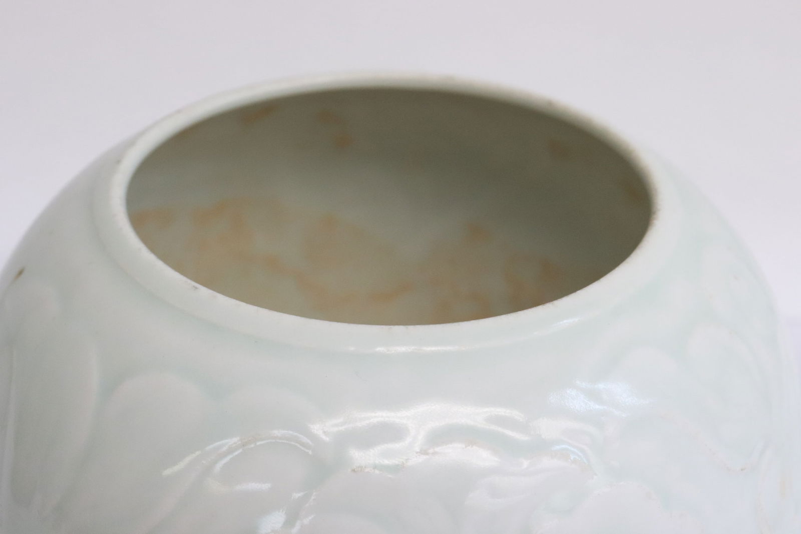 A light celadon covered tea caddy - 7