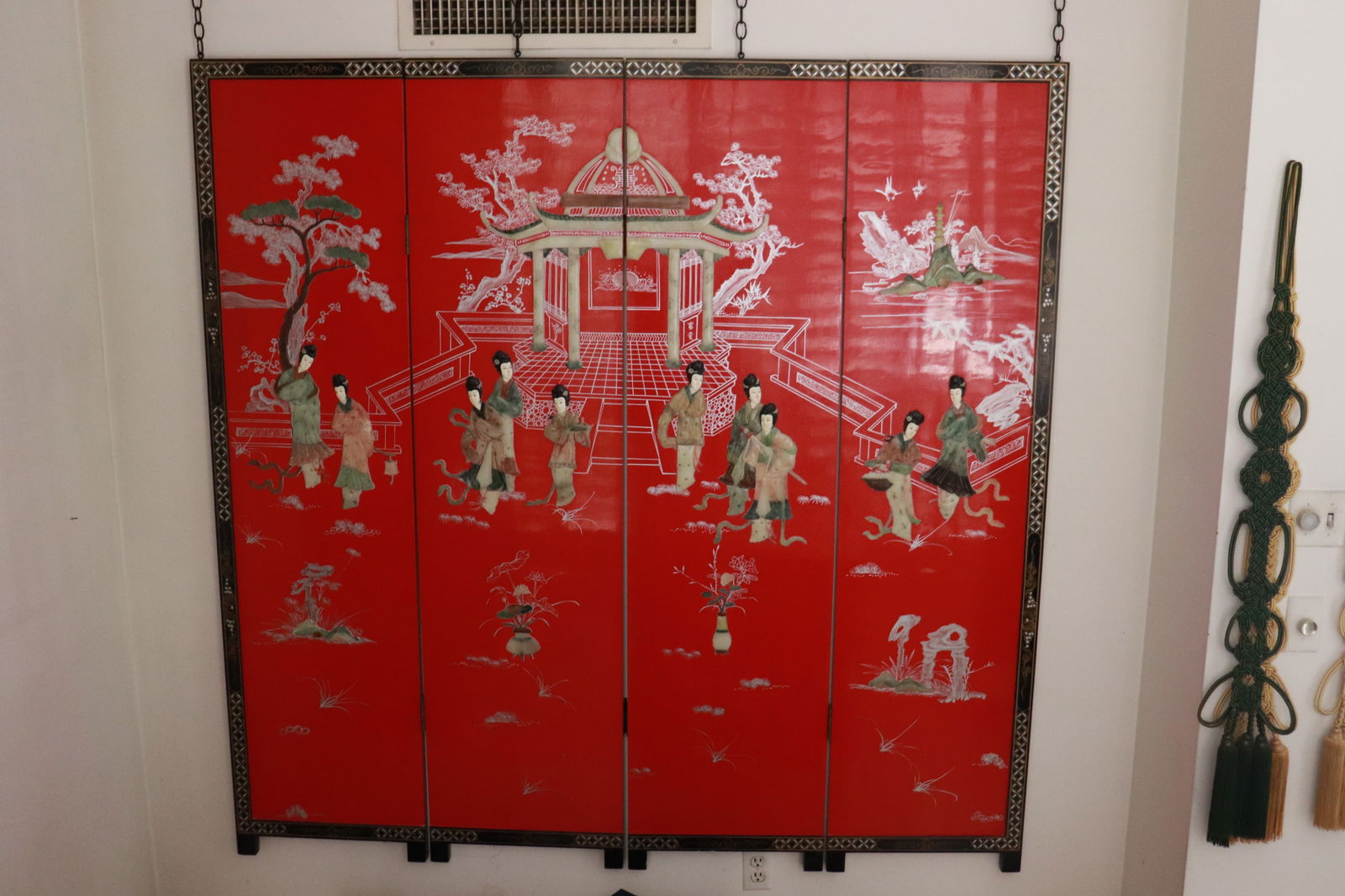 4-panel lacquer room divider with stone overlay - 2