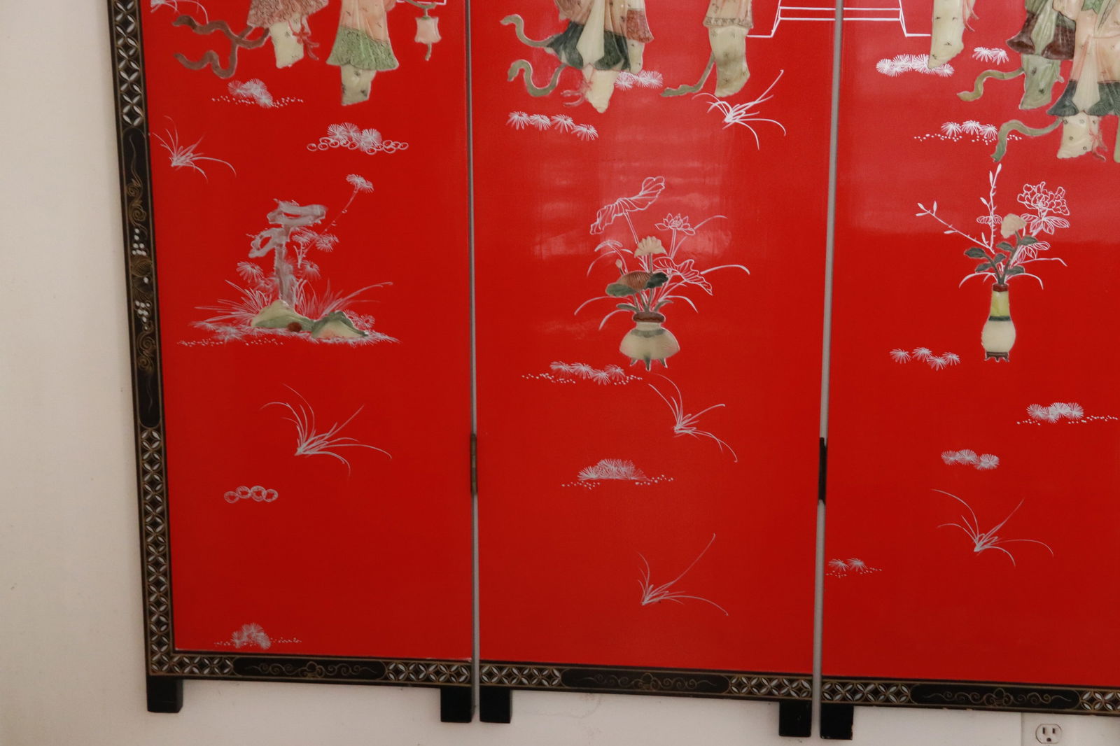 4-panel lacquer room divider with stone overlay - 5