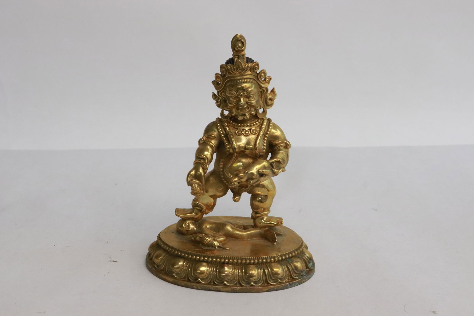 Very fine Chinese gilt bronze sculpture of deity (1 of 5)