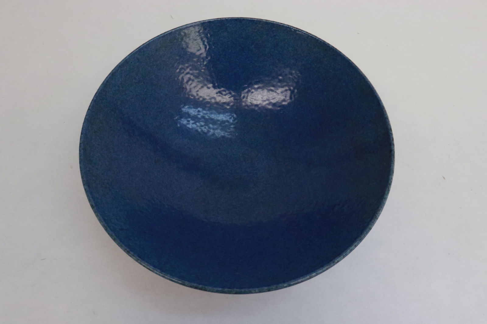 Fine Chinese blue glazed porcelain bowl (1 of 6)